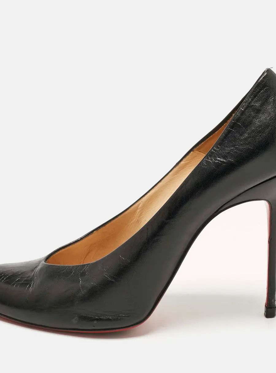 Christian Louboutin Black Leather Pumps Size 38.5