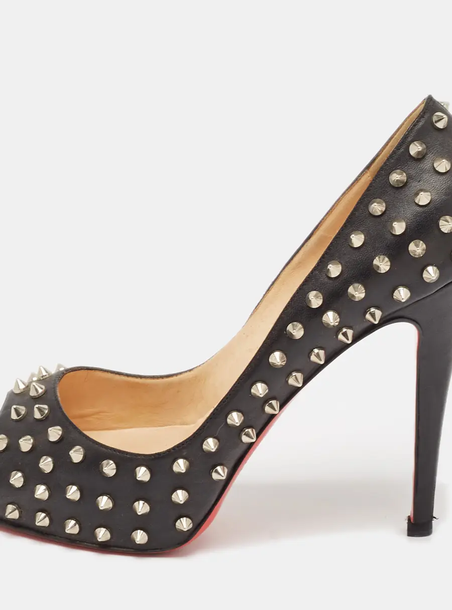 Christian Louboutin Black Leather Very Prive Spikes Pumps Size 38