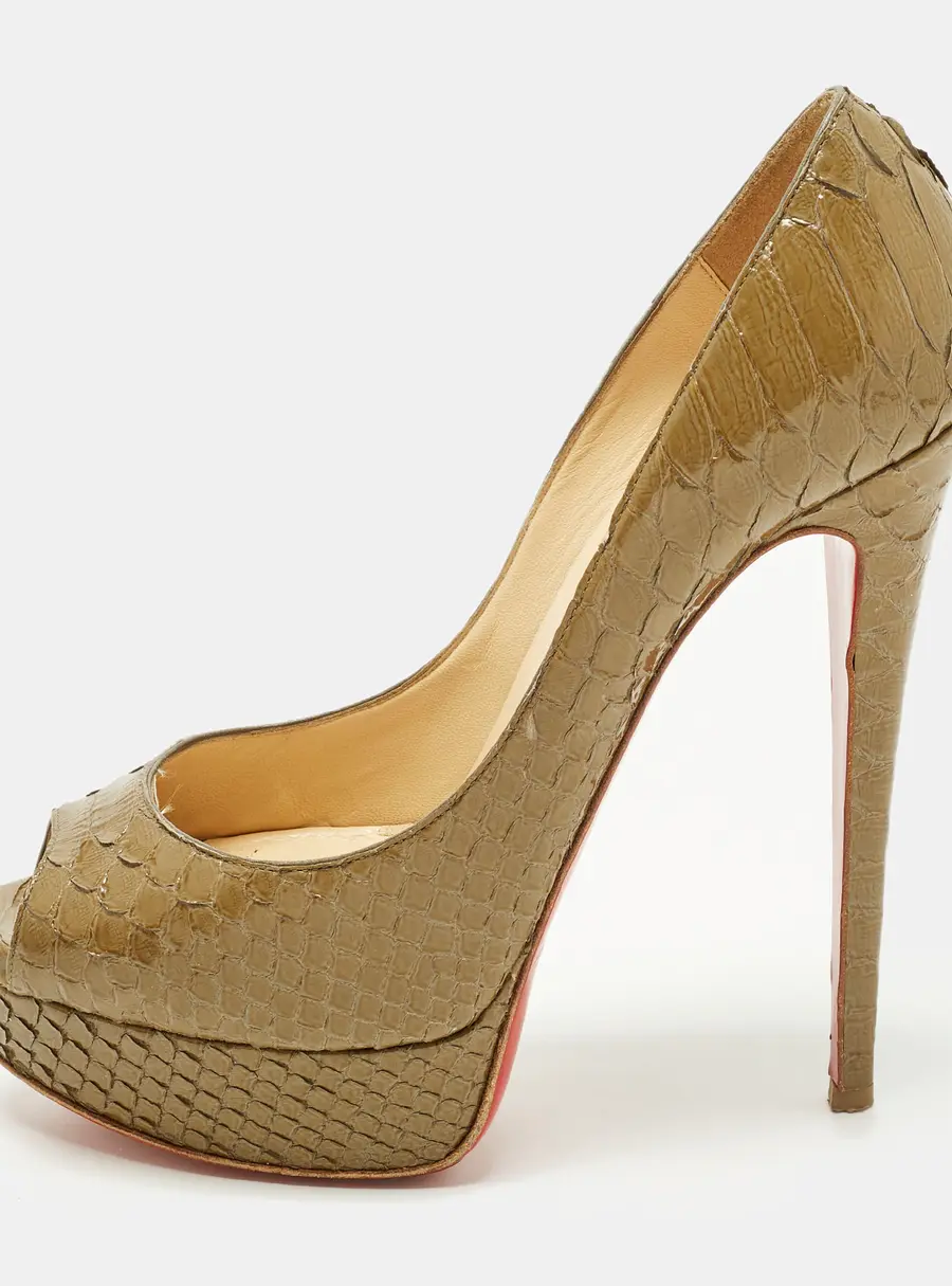 Christian Louboutin Lady Peep Size 38.5 Green Python Leather Peep Toe Pumps