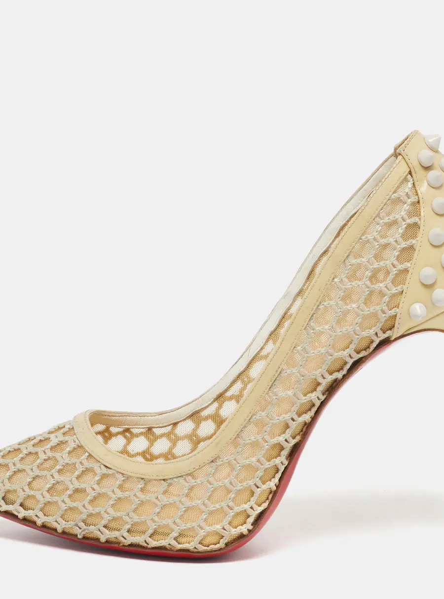 Christian Louboutin Guni Size 37 Beige Mesh and Patent Leather Spike Pumps