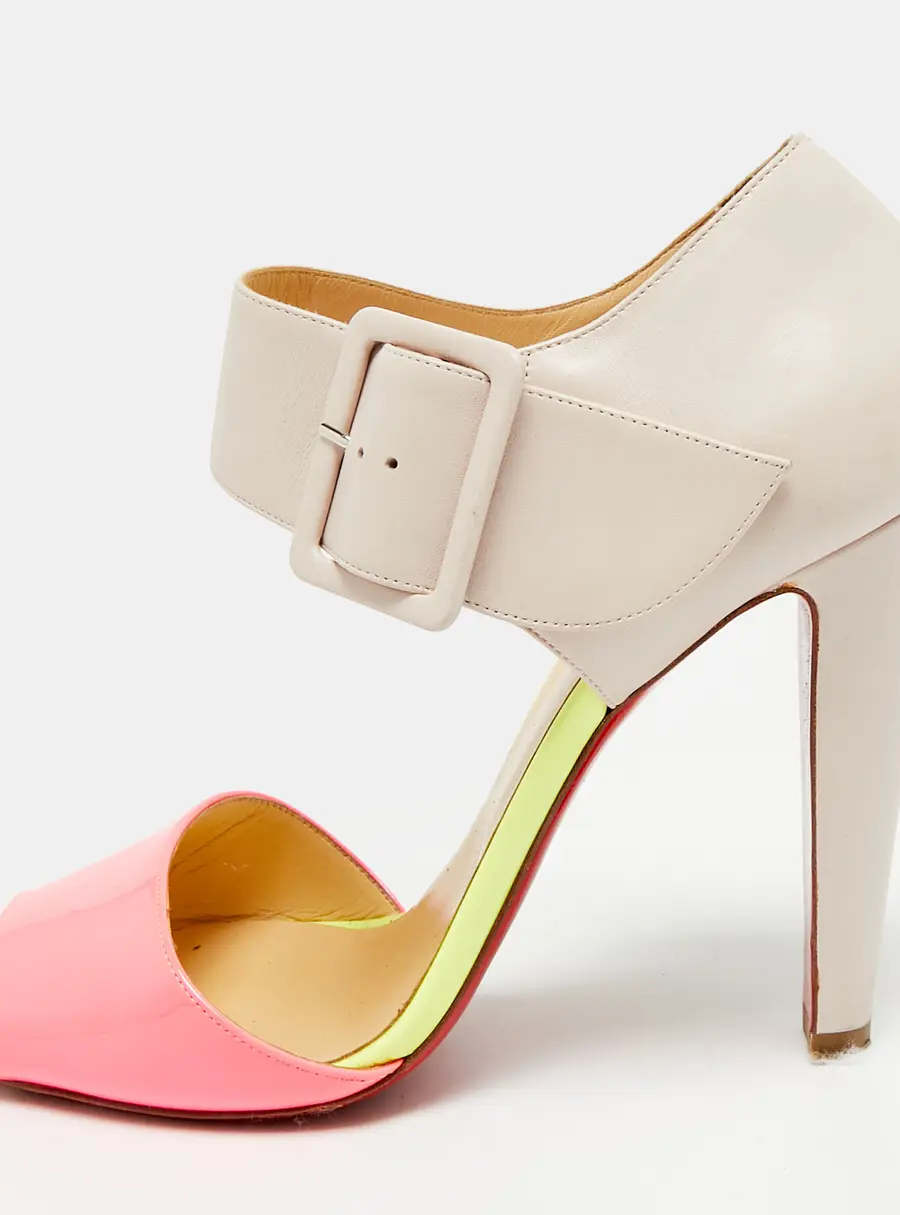 Christian Louboutin Just Nothing Size 40 Two Tone Leather and Patent Leather Ankle Strap Sandals