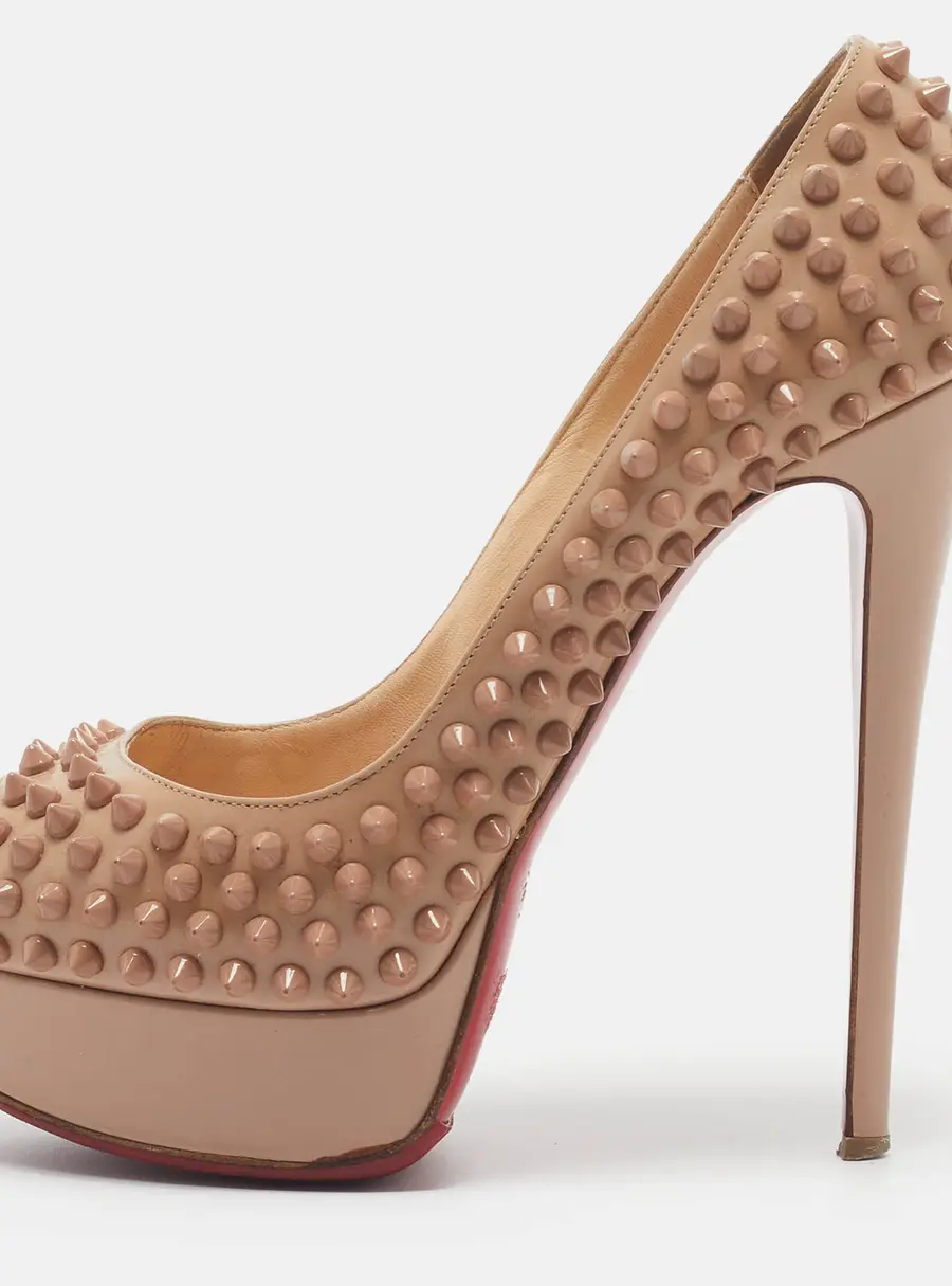 Christian Louboutin Lady Peep Spikes Size 38.5 Beige Patent Leather Platform Pumps