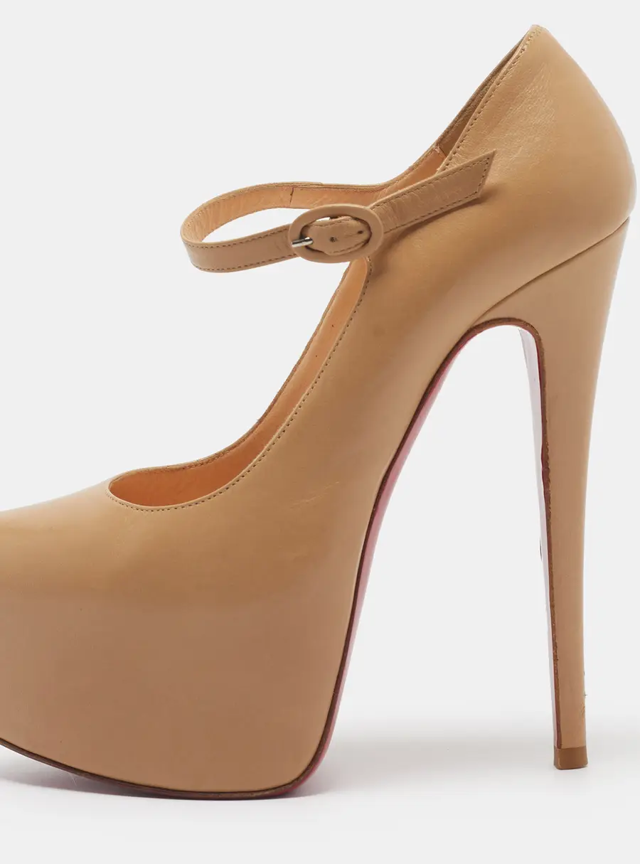 Christian Louboutin Lady Daf Size 36.5 Beige Leather Mary Jane Pumps