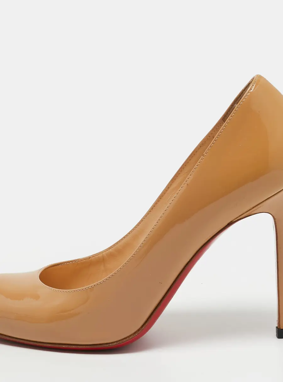 Christian Louboutin Simple Size 36 Beige Patent Leather Pumps