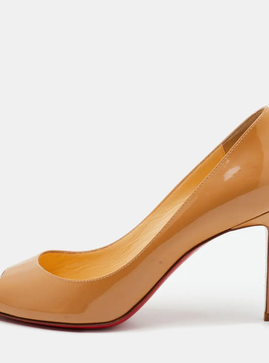 Christian Louboutin New Very Prive Size 36.5 Beige Patent Leather Peep Toe Pumps