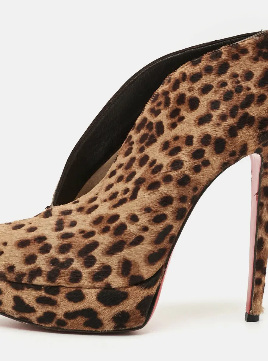 Christian Louboutin Christ Size 39 Brown Leopard Print  Calf Hair Booties