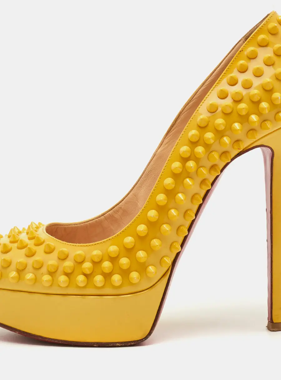 Christian Louboutin Bianca Spike Size 38 Yellow Patent Leather Platform Pumps