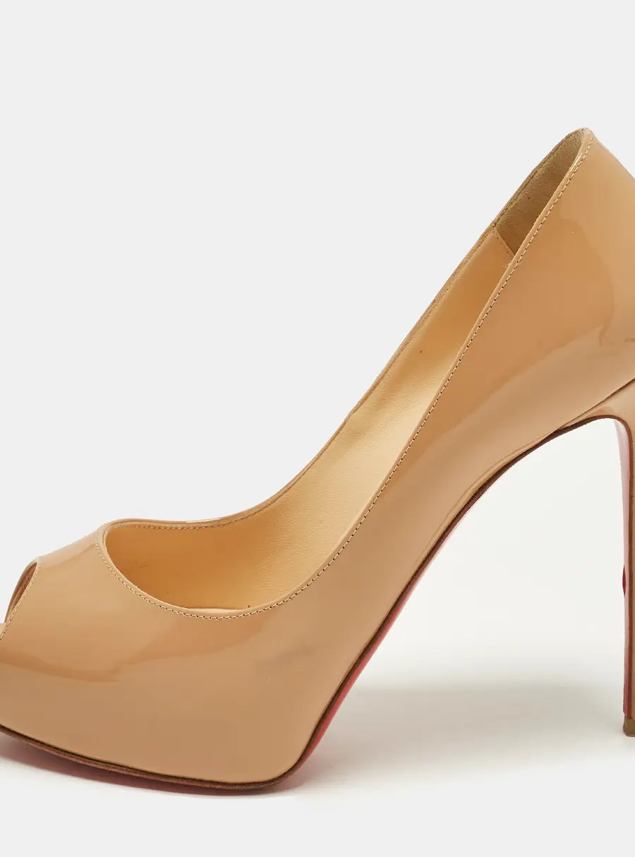 Christian Louboutin Very Prive Size 37 Beige Patent Leather Platform Peep Toe Pumps