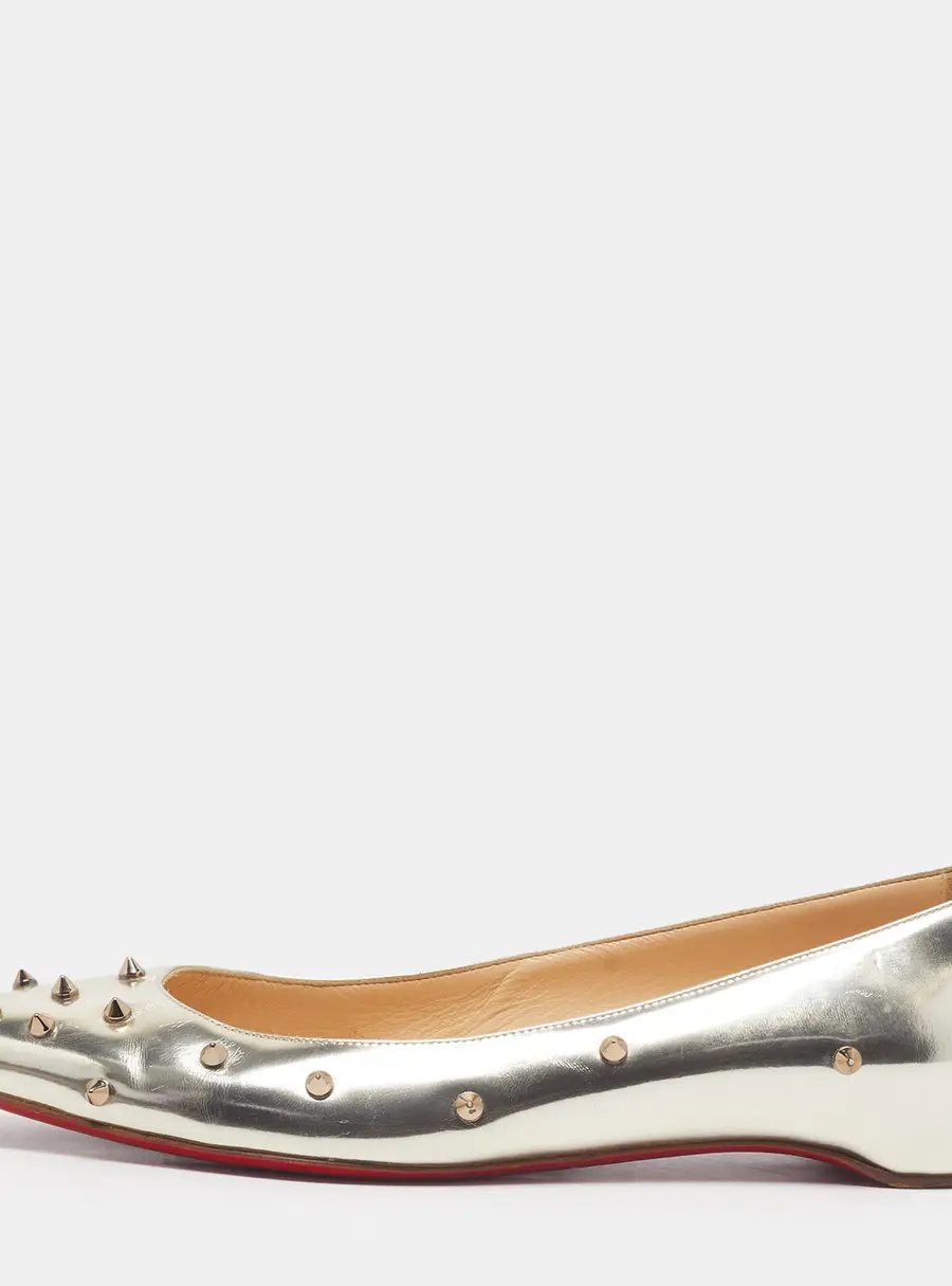 Christian Louboutin Malabar Hill Size 39 Gold Leather Ballet Flats