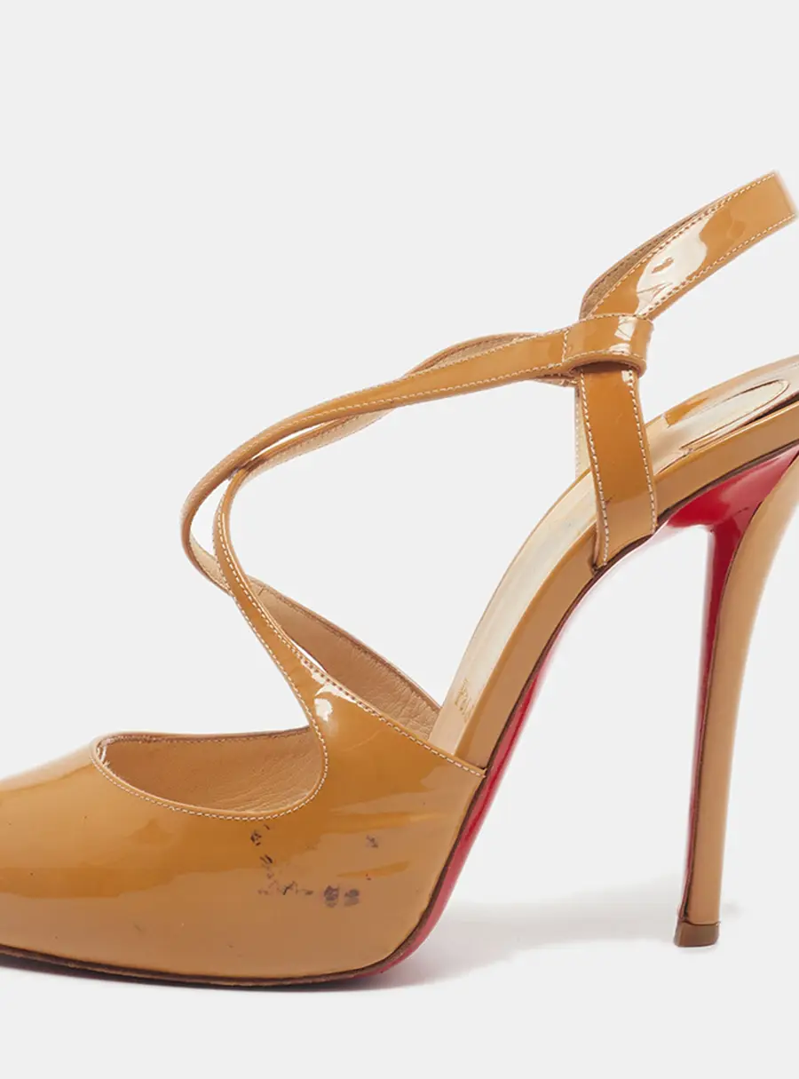 Christian Louboutin Size 38 Beige Patent Leather Crisscross Pumps