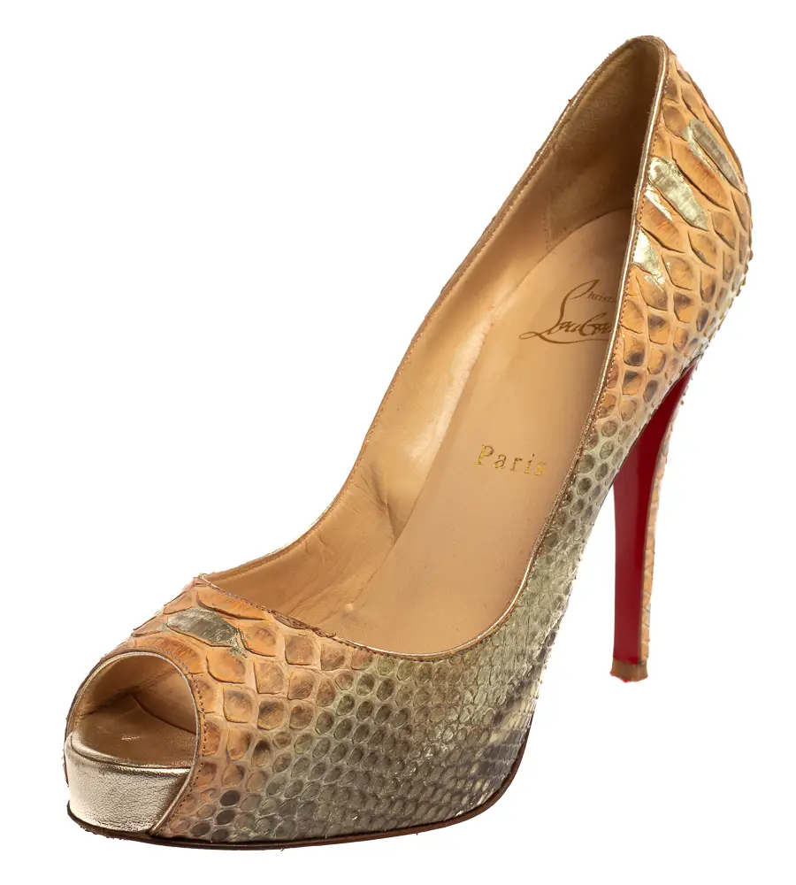 Christian Louboutin New Very Prive Size 38.5 Beige Python Leather Peep Toe Pumps