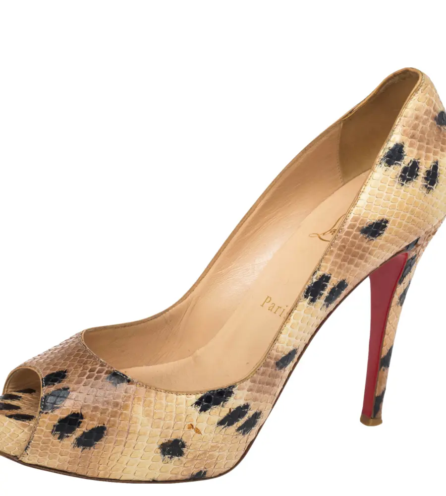 Christian Louboutin Prive Size 38 Beige Snakeskin Leather Platform Pumps