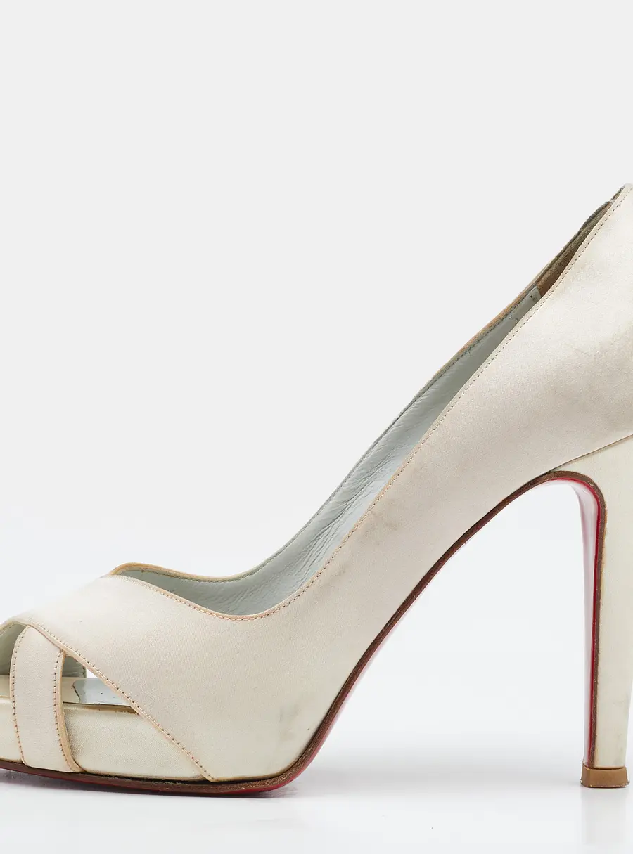 Christian Louboutin Off White Satin Shelley Peep-Toe Pumps Size 36