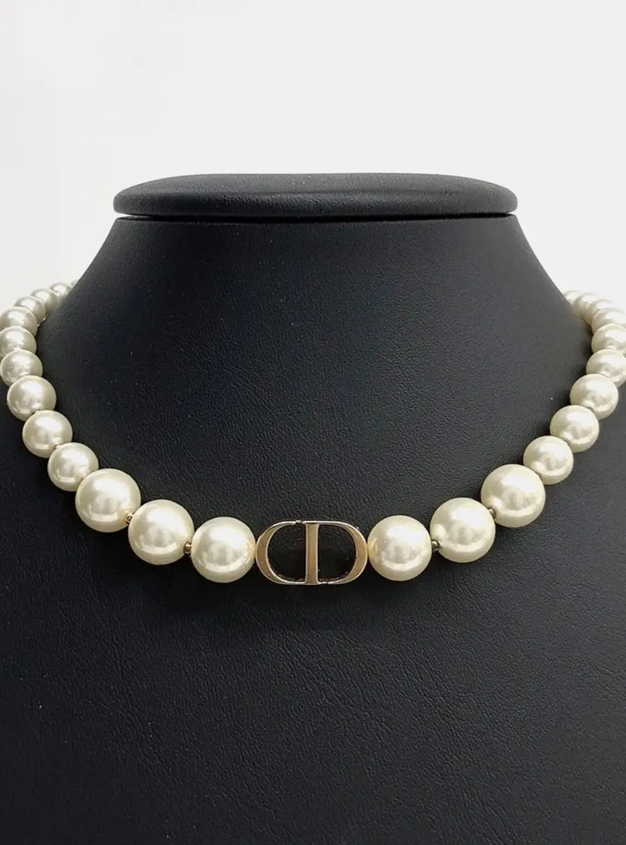 Christian Dior pearl necklace