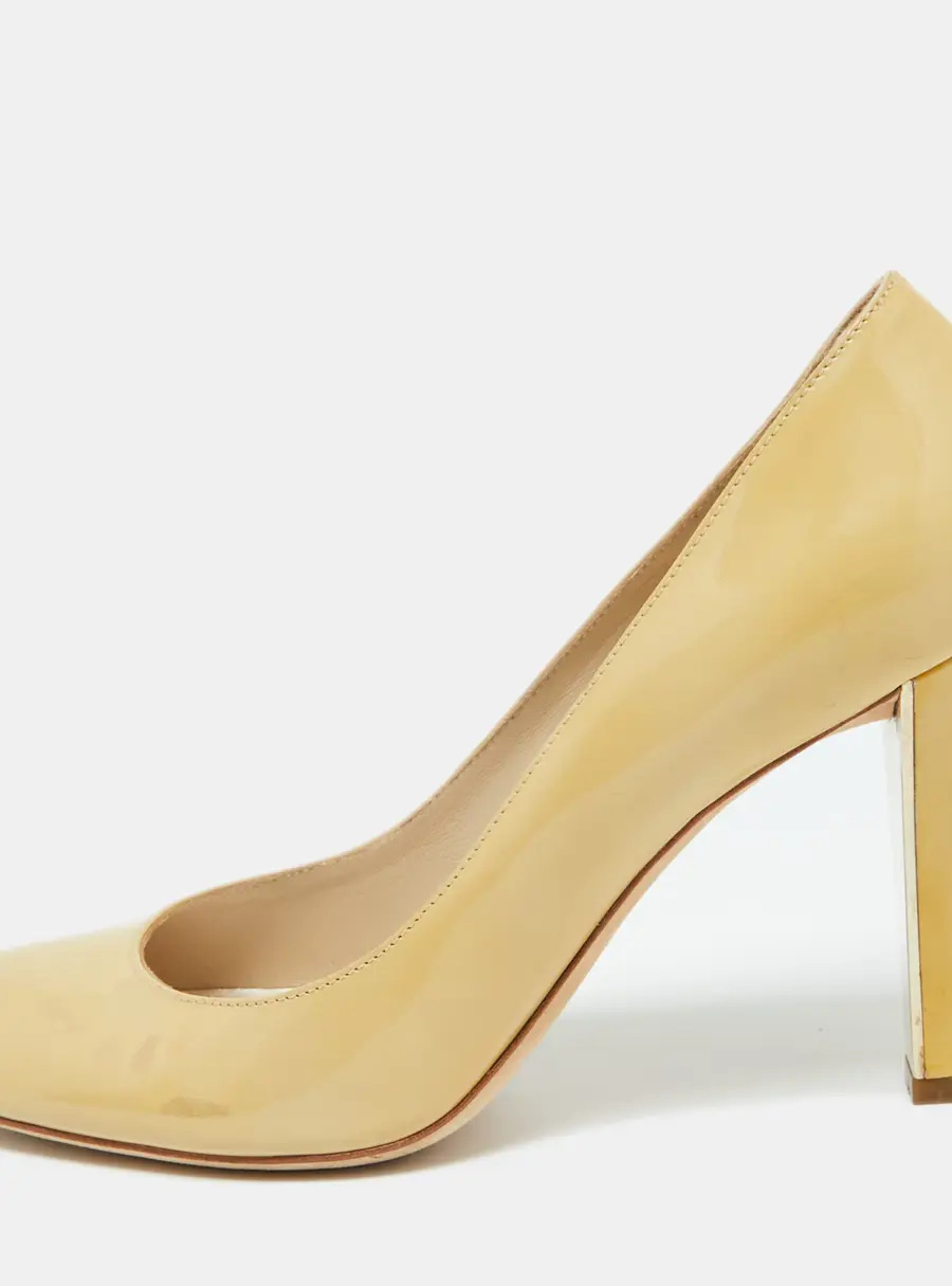 Dior Beige Patent Leather Round Toe Pumps Size 38