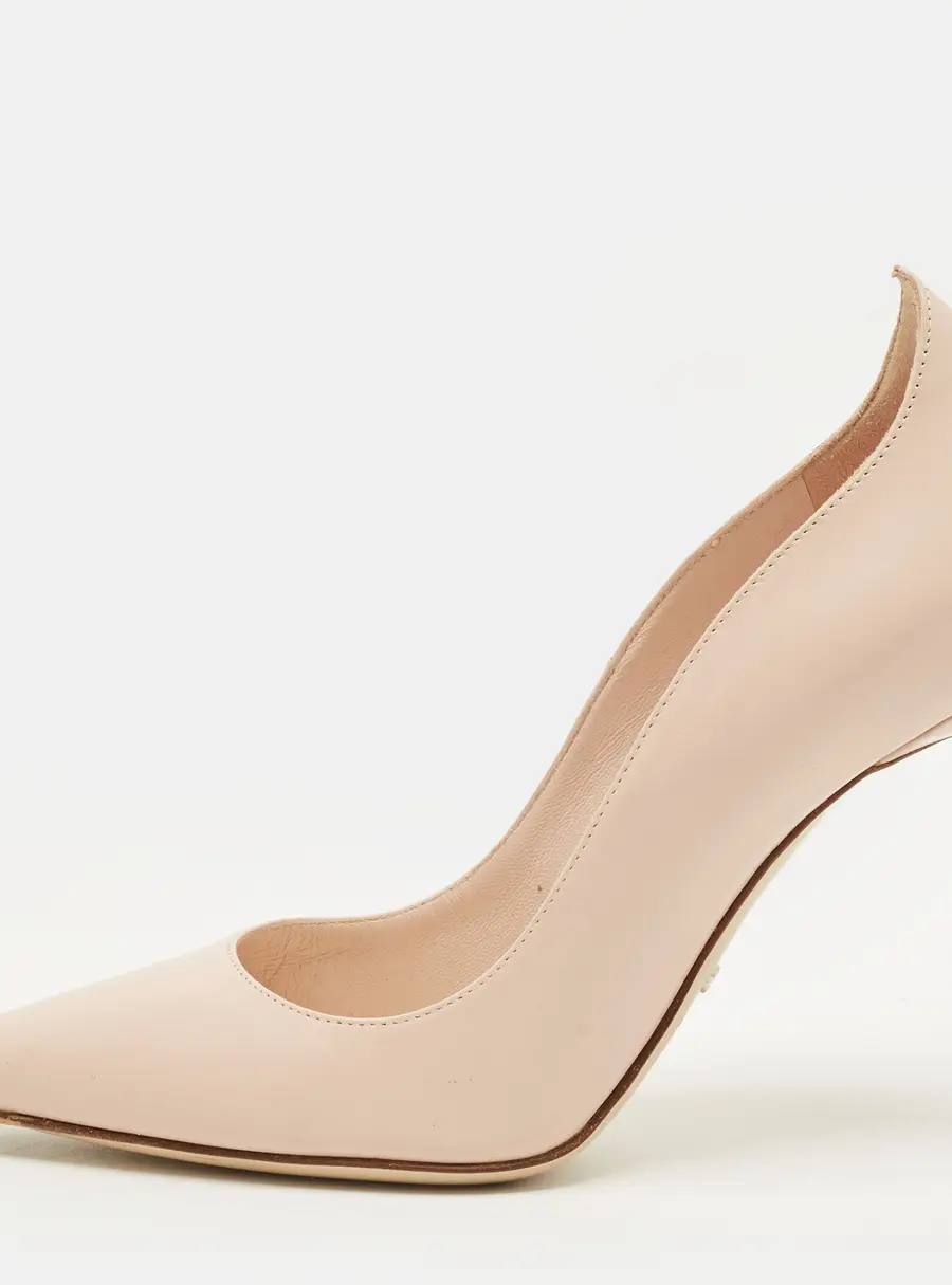 Dior Nova Size 36 Cream Leather Pointed Toe Pumps