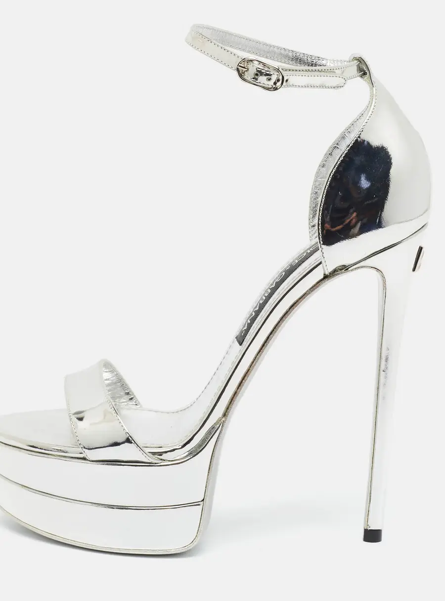 Dolce & Gabbana Keira Size 38 Silver Leather Ankle Strap Sandals