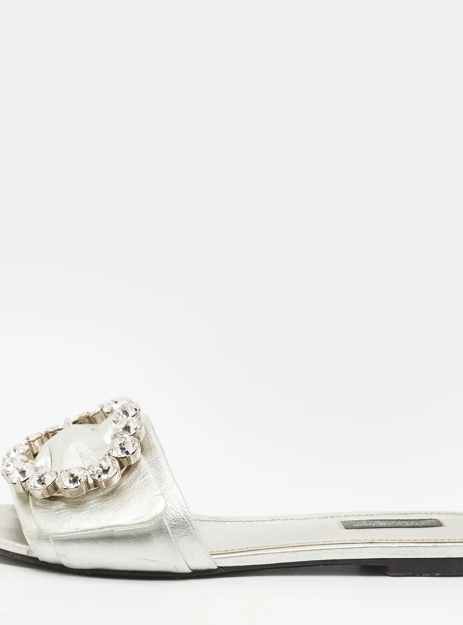 Dolce & Gabbana Size 38 Silver Leather Flat Slides