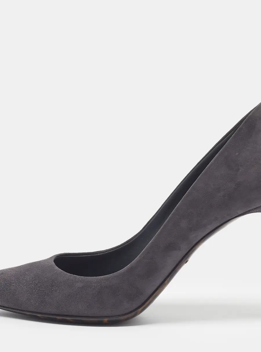 Dolce & Gabbana Size 37 Grey Suede Pointed Toe Pumps