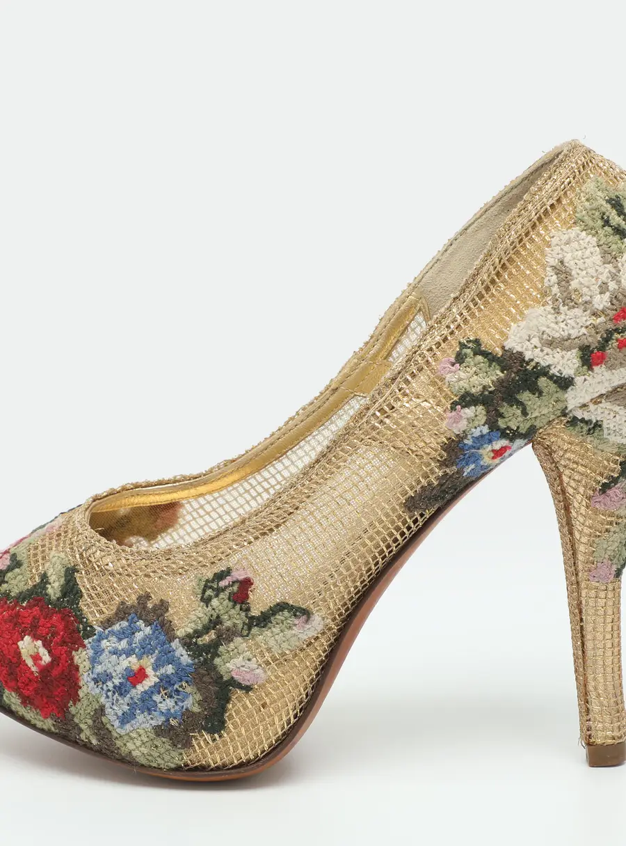 Dolce & Gabbana Size 36 Multicolor Brocade Fabric and Mesh Pumps