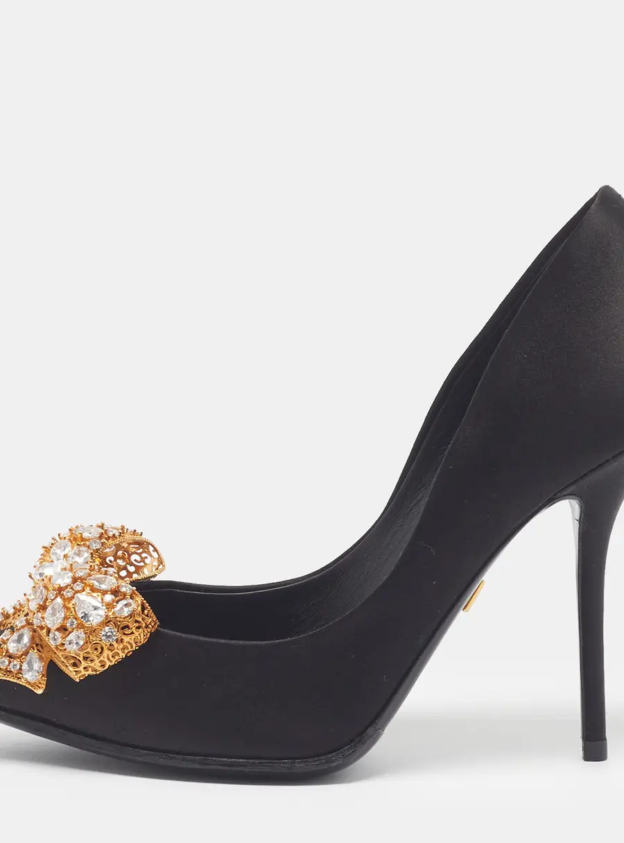Dolce & Gabbana Size 35 Black Satin Crystal Embellished Pumps