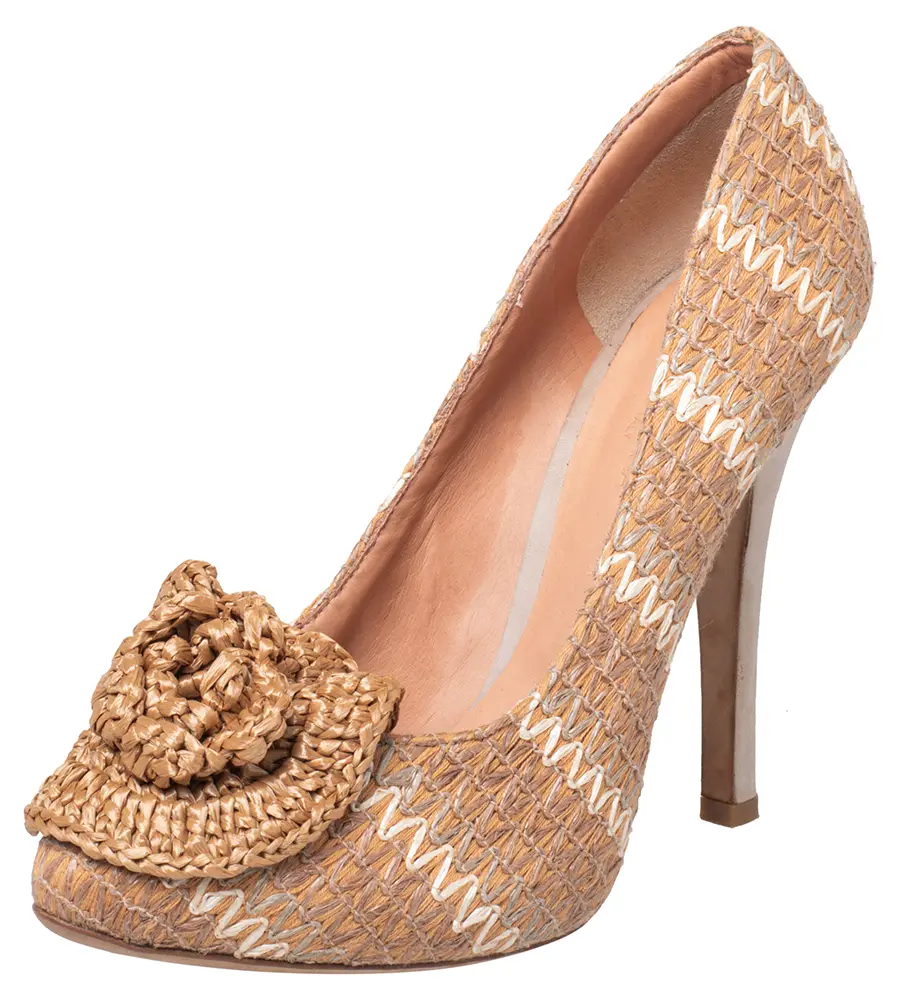 Dolce & Gabbana Beige Raffia And Fabric Flower Pumps Size 39