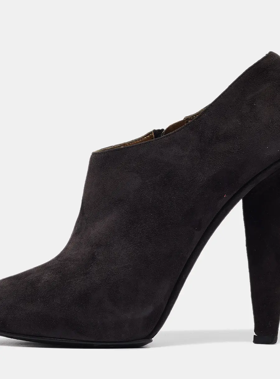Dolce & Gabbana Grey Suede Ankle Length Boots Size 40