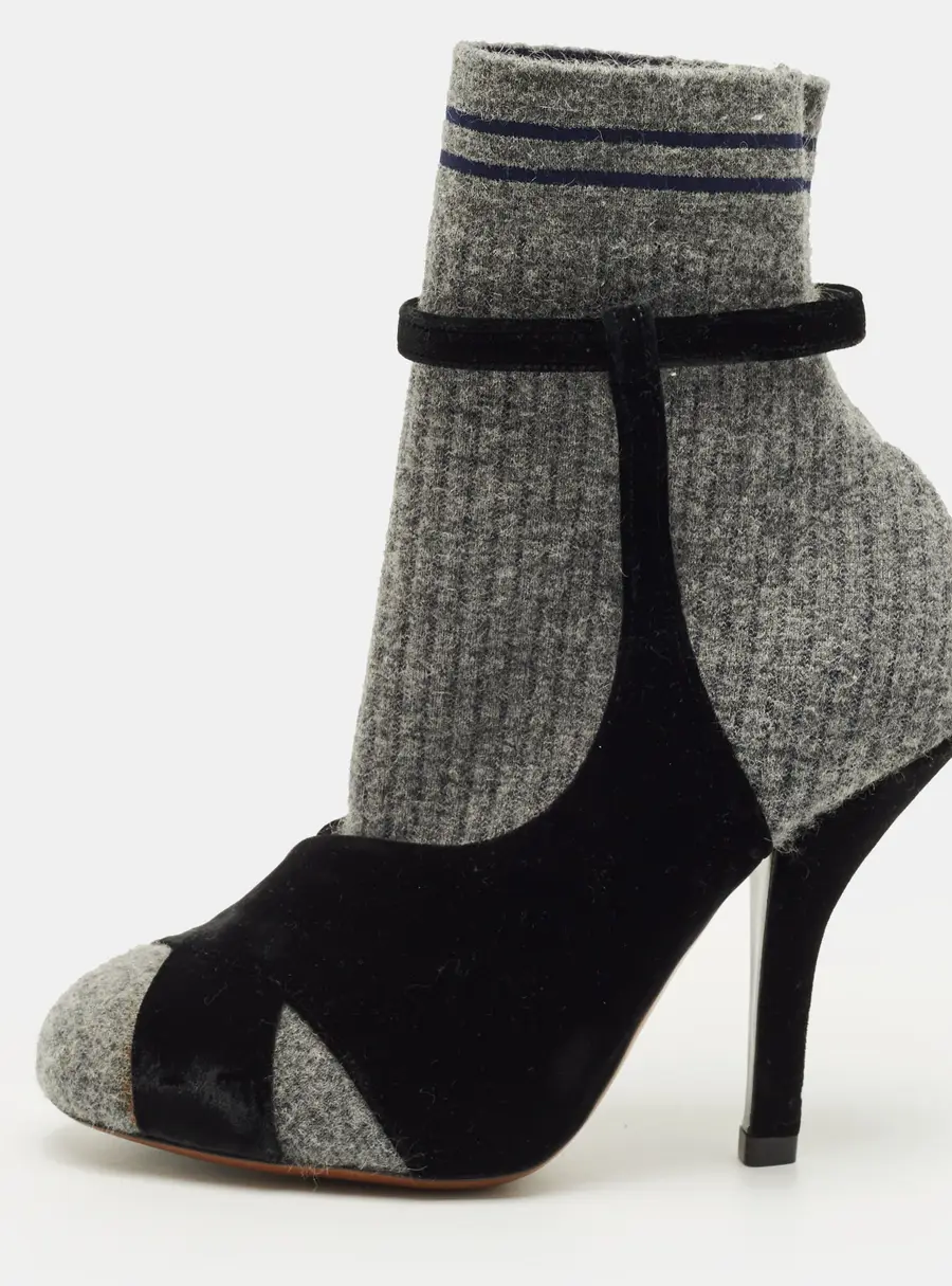 Fendi Size 36 Grey/Black Tweed and Velvet Sucks Boots