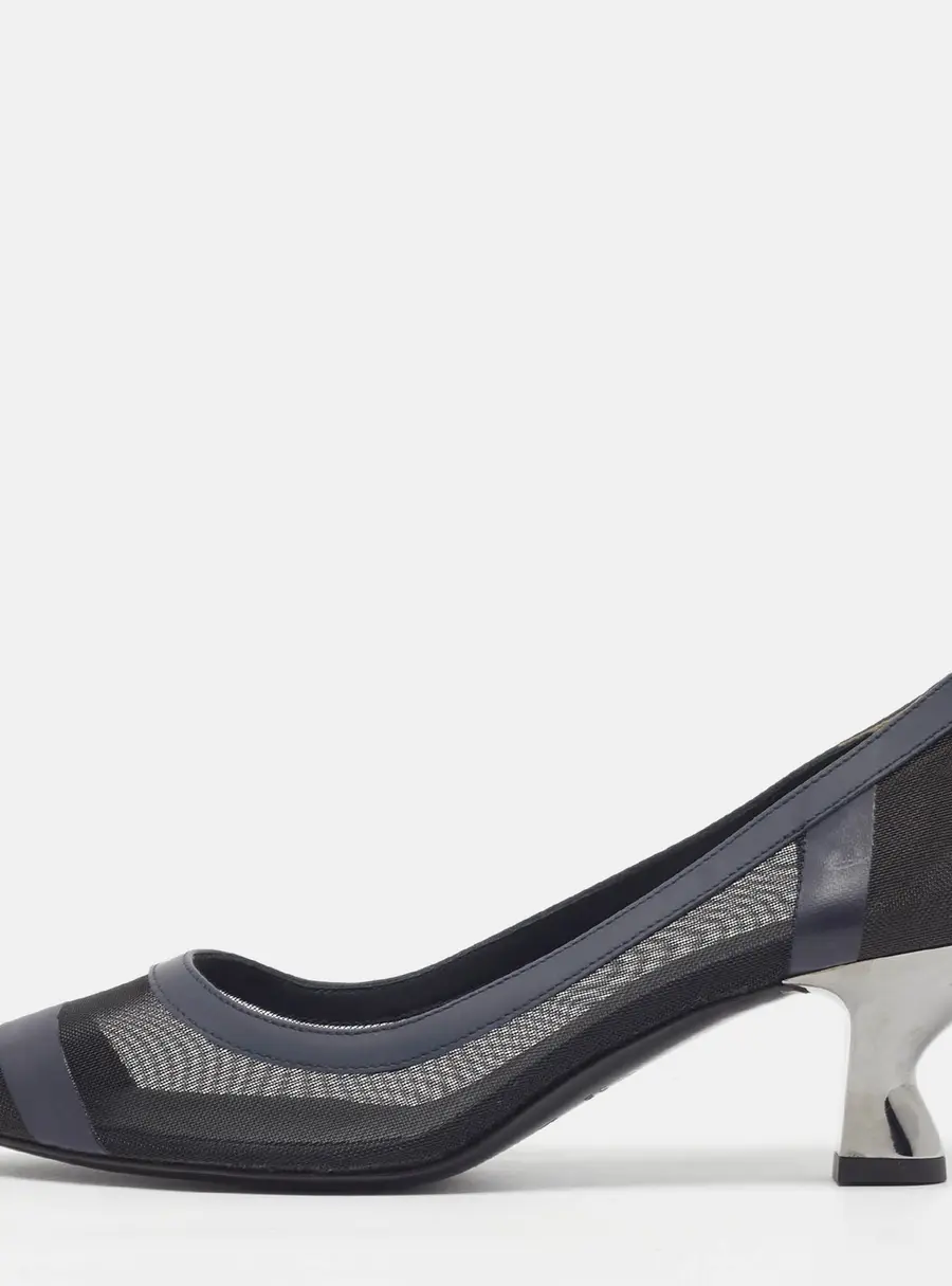 Fendi Colibri Size 37.5 Black/Blue Leather and Mesh Pumps