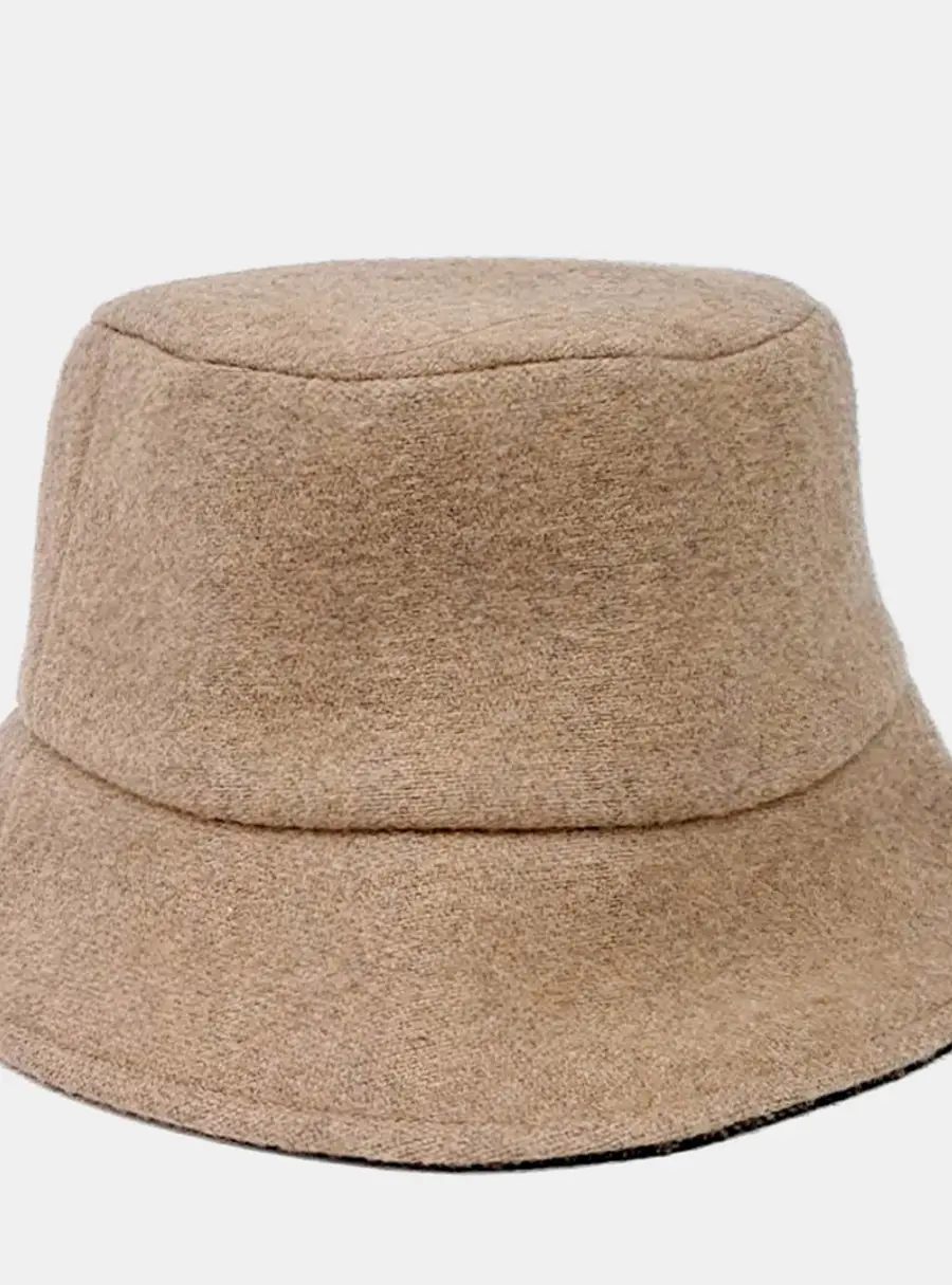 Fendi wool Beige Bucket Hat