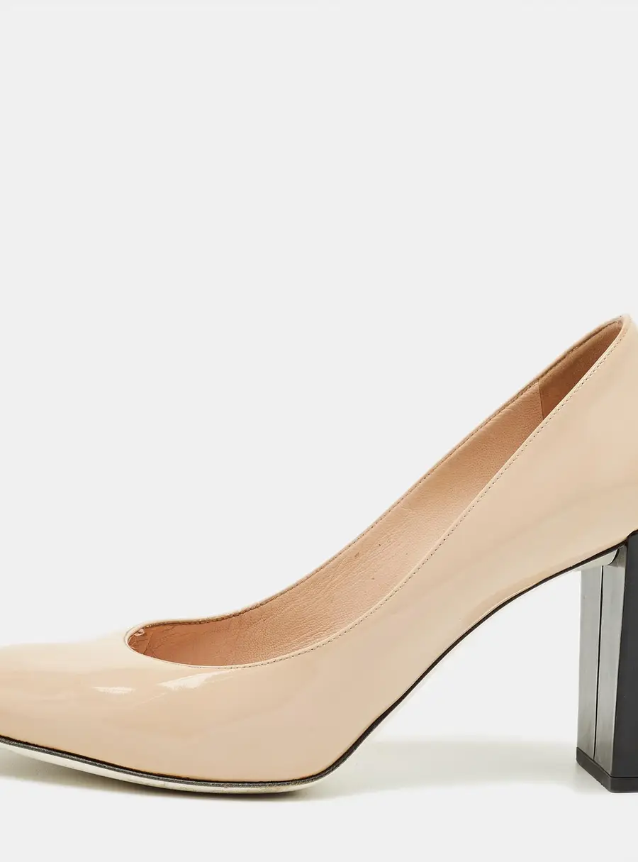 Fendi Beige Patent Leather Round Toe Block Heel Pumps Size 40