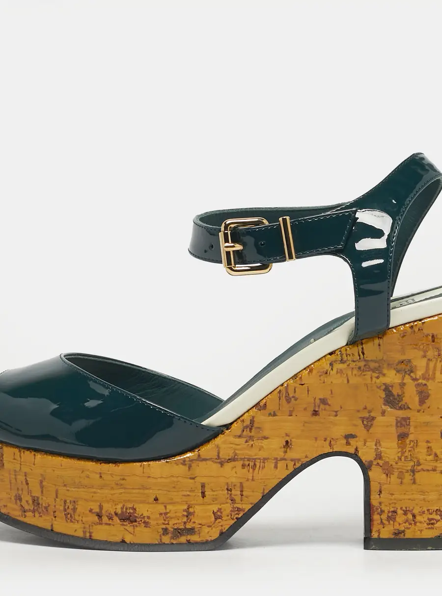 Fendi Size 37.5 Green Patent Leather Cork Platform Sandals
