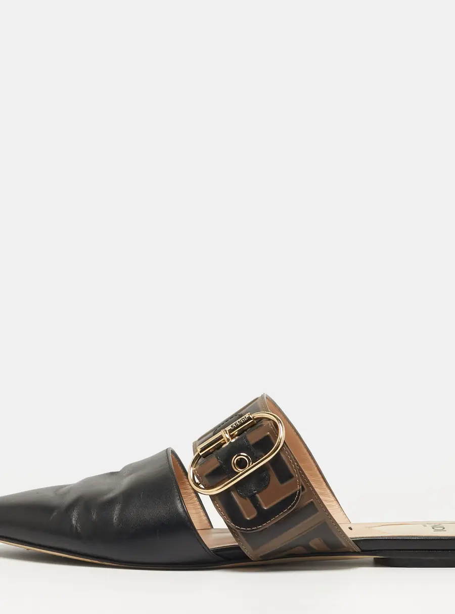 Fendi Signature Size 38 Black/Brown Zucca Leather Flat Mules