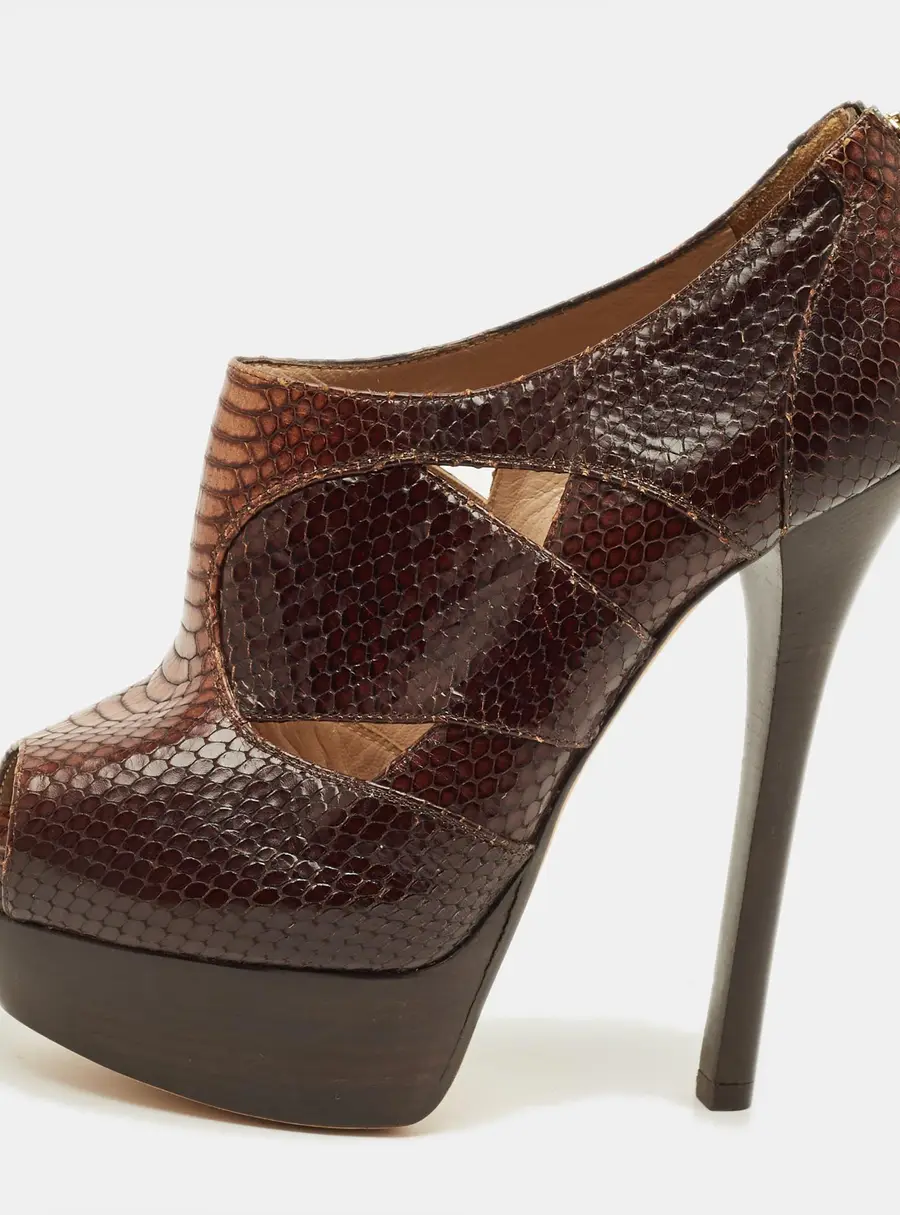 Fendi Size 41 Brown Python Embossed Leather Booties