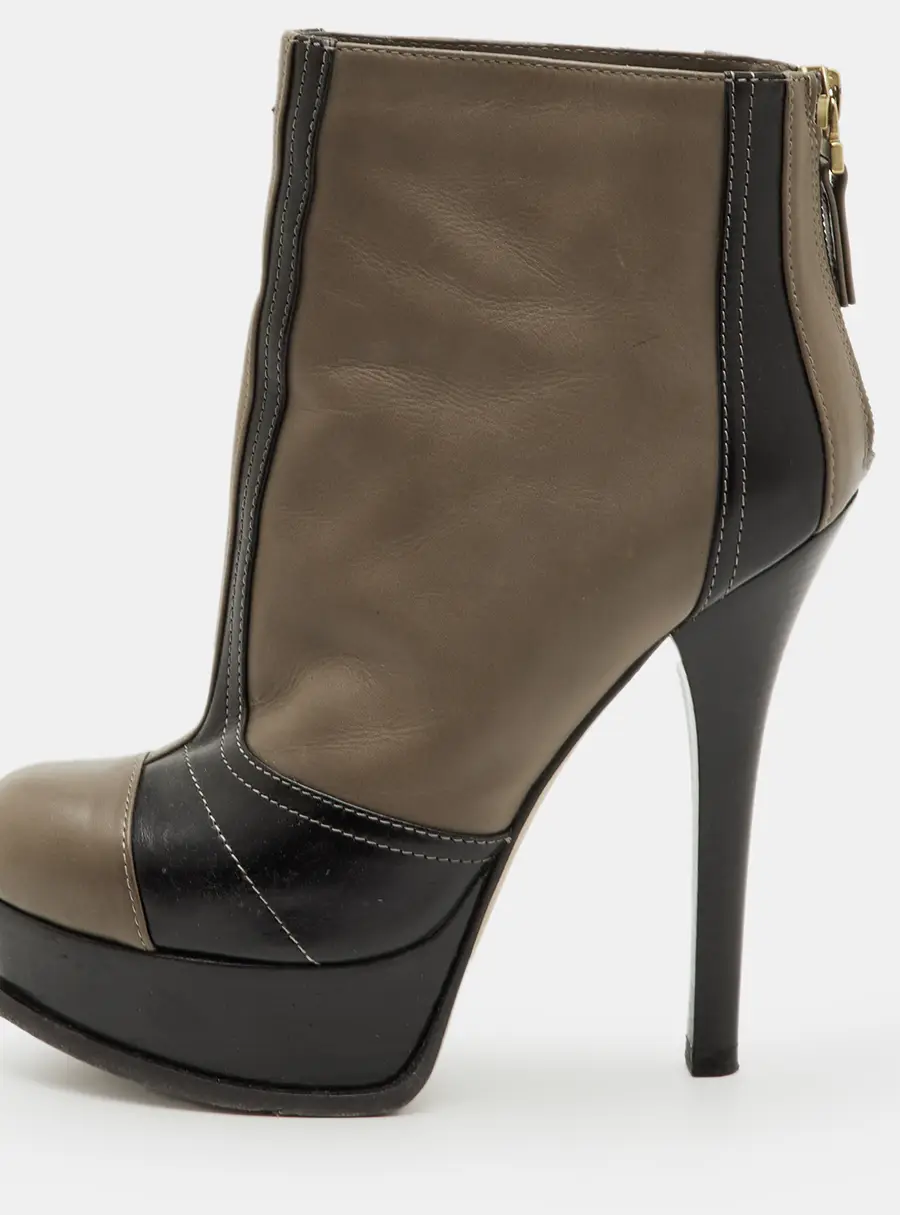 Fendi Fendista Size 36 Taupe Brown/Black Leather Platform Ankle Length Boots