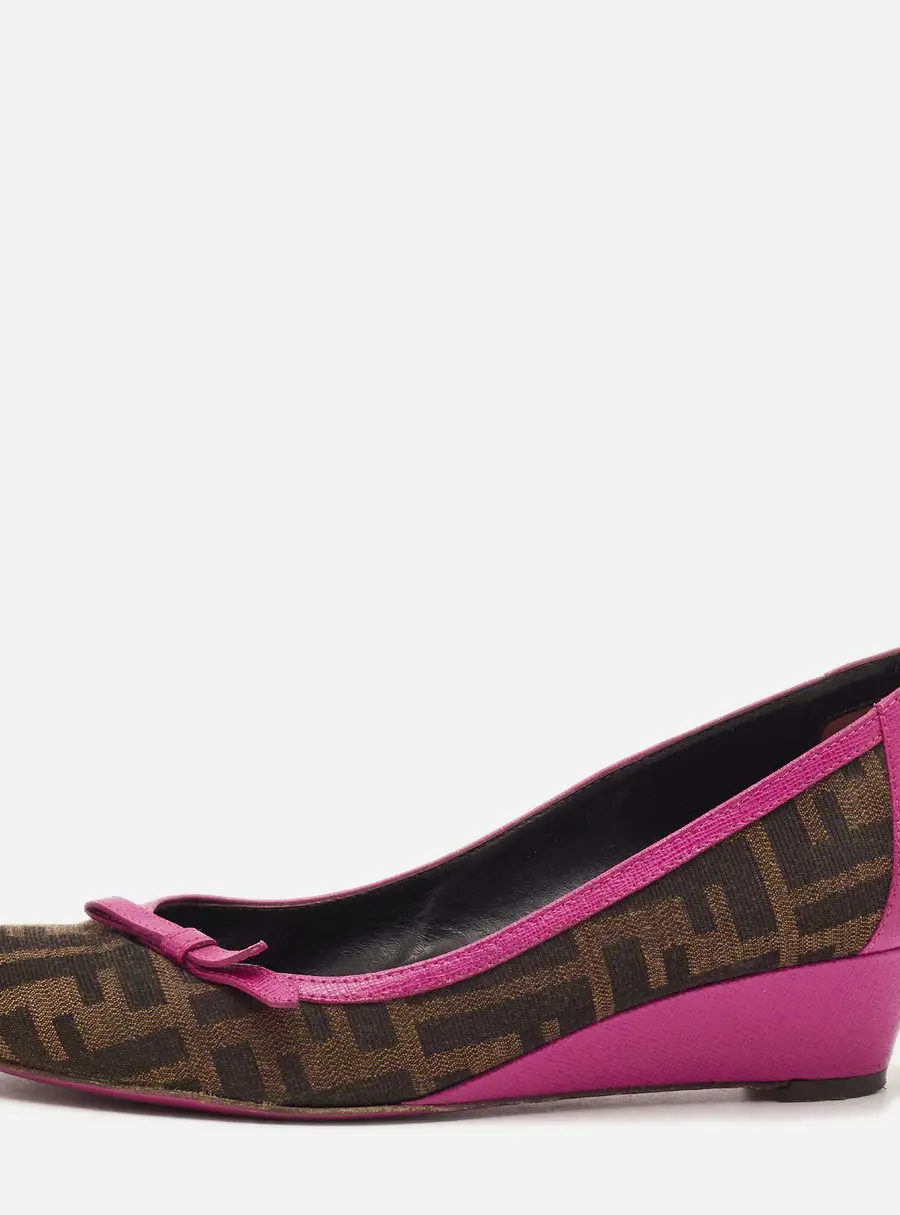 Fendi Zucca Size 38 Brown/Purple FF Monogram Canvas and Leather Wedge Pumps