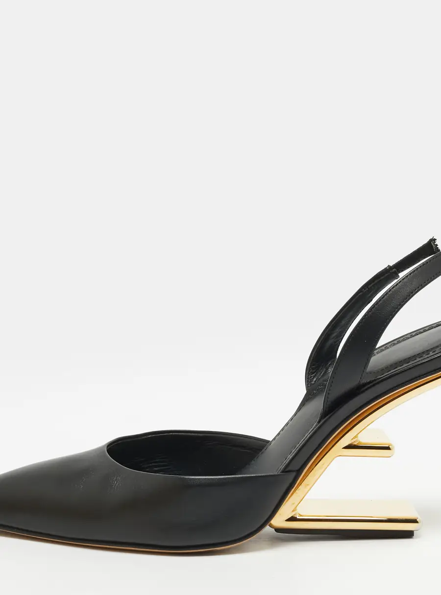 Fendi Fendi First Size 37 Black Leather Slingback Pumps