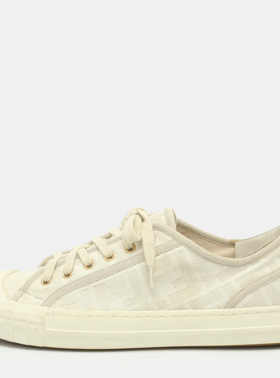 Fendi Domino Size 41 Off White FF Canvas Low Top Sneakers