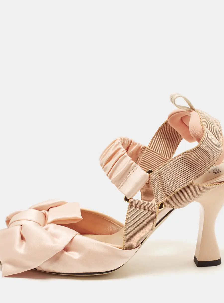 Fendi Colibri Size 40 Beige/Pink Mesh and Satin Slingback Pumps