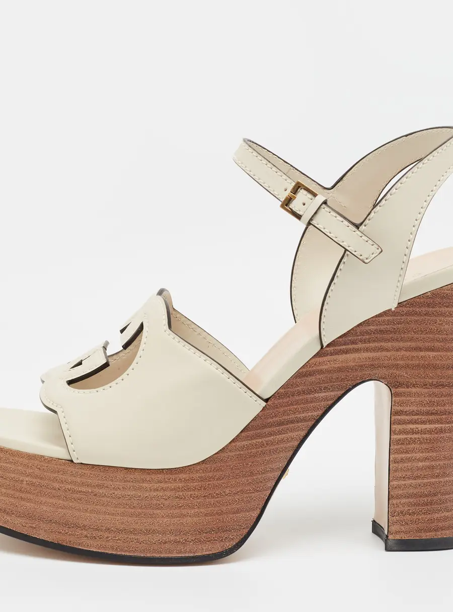 Gucci Interlocking G Size 41 Cream Leather Ankle Strap Sandals