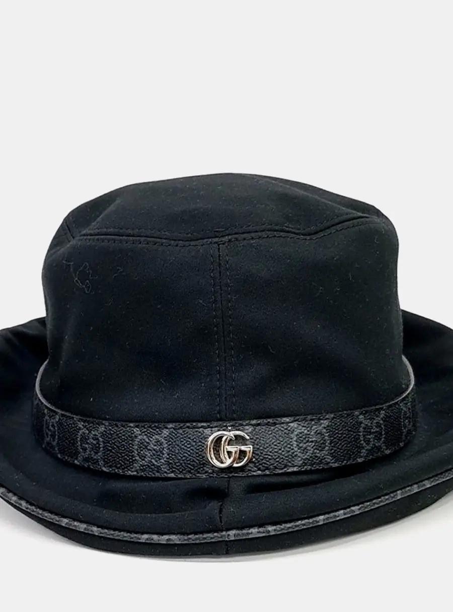 Gucci Black Bucket hat