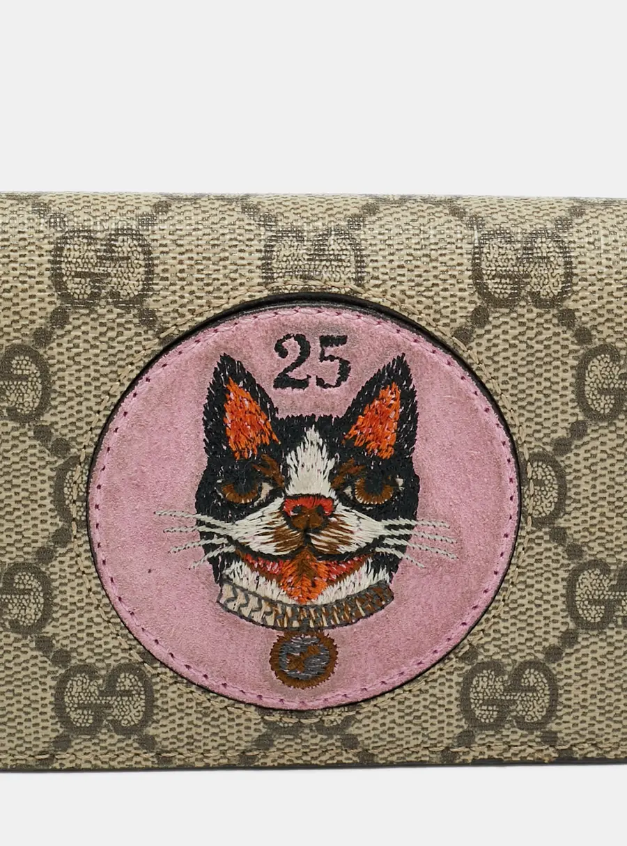 Gucci Bosco Patch Beige/Pink GG Supreme Canvas Compact Wallet