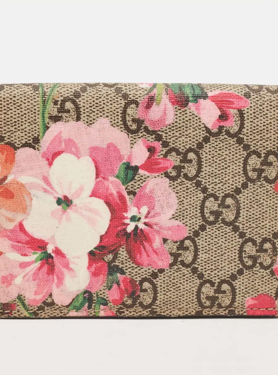 Gucci Pink/Beige GG Blooms Supreme Canvas Card Case