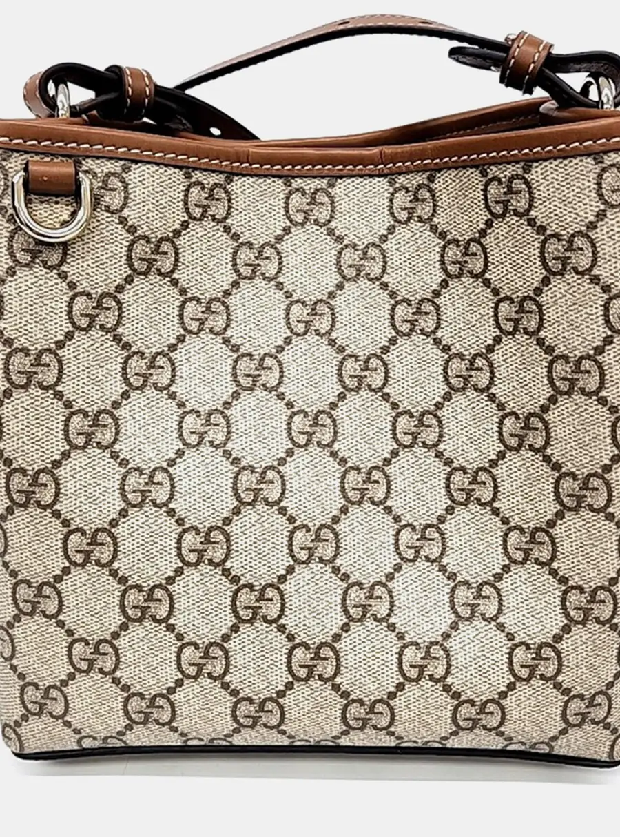 Gucci GG Emblem Small Bucket Bag (815118)