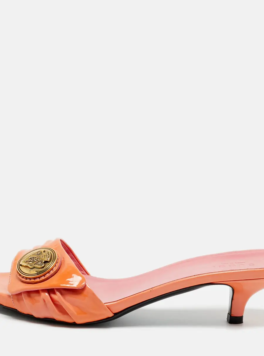 Gucci Pink Patent Leather Hysteria Slide Sandals Size 37