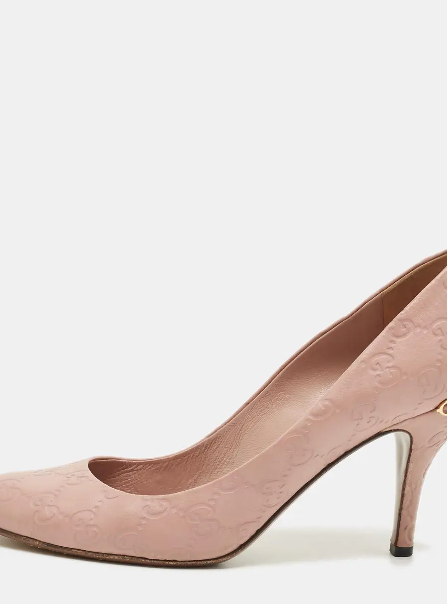 Gucci Guccissima Size 40.5 Beige Leather Pumps