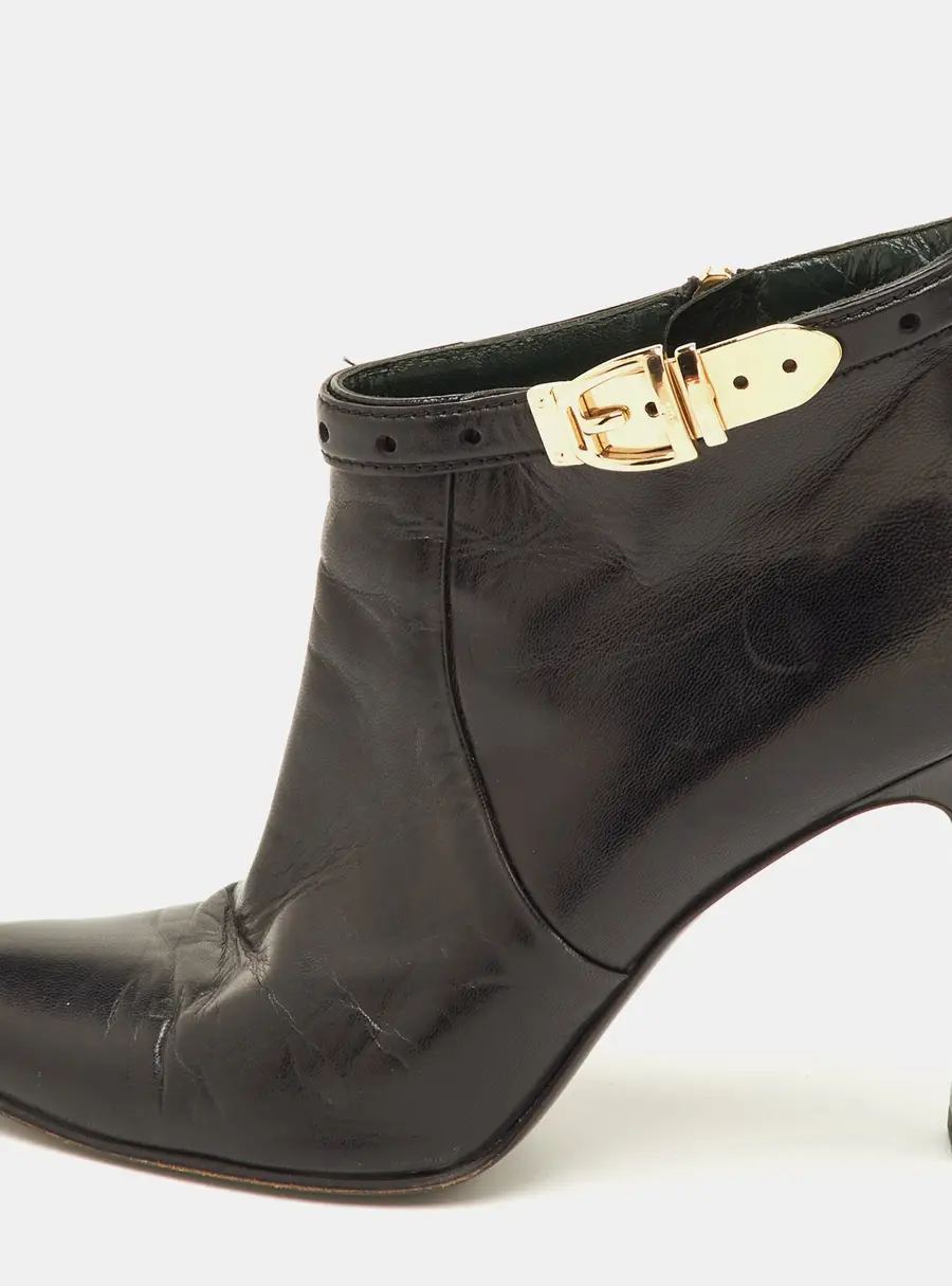 Gucci Size 38.5 Black Leather Buckle Detail Ankle Length Boots
