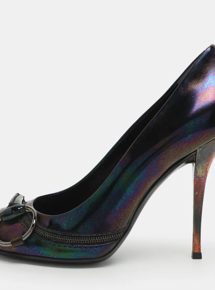 Gucci Horsebit Size 41 Multicolor Iridescent Patent Leather Peep Toe Pumps