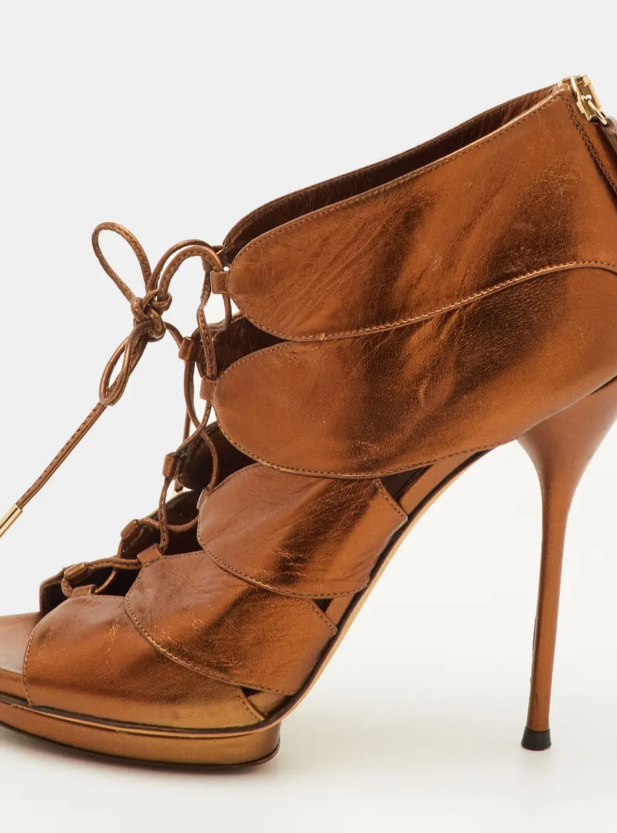 Gucci Size 36 Metallic Brown Leather Lace Up Booties