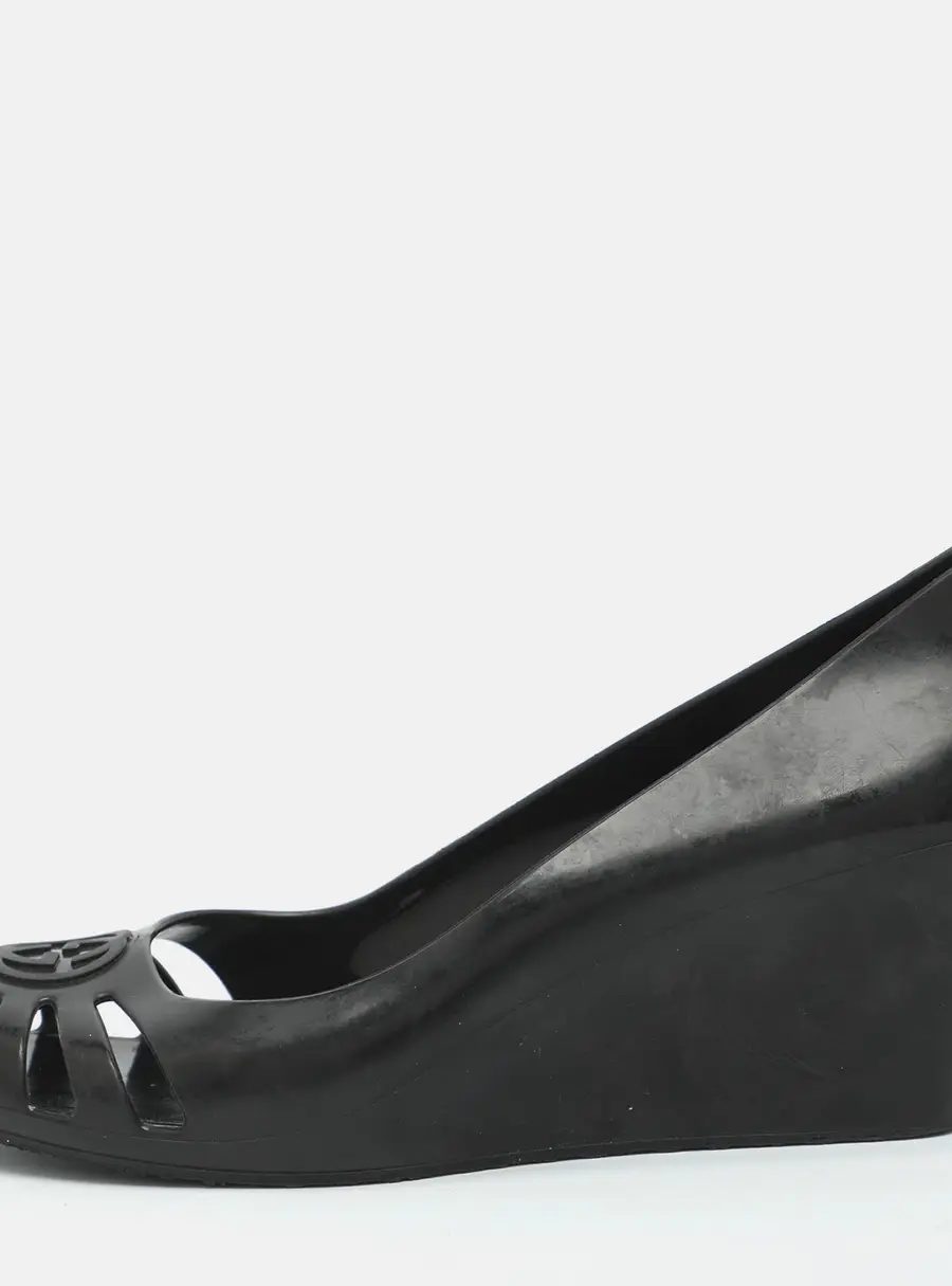 Gucci Marola Size 37 Balck Rubber Wedge Peep Toe Pumps